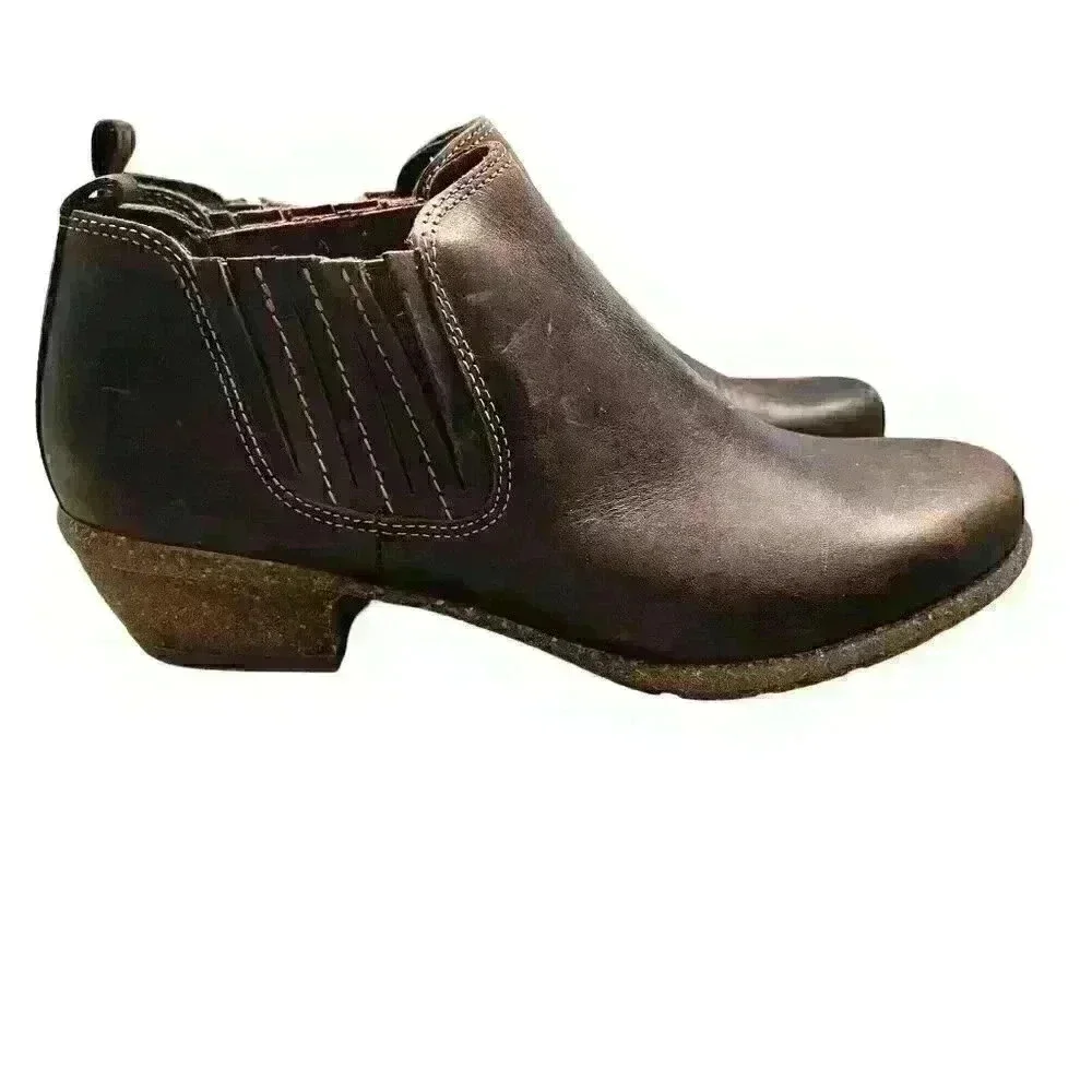 Clarks Artisan Sz.‎ 7.5 Wilrose Jade Brown Nubuck Ankle Bootie Work Casual Wear